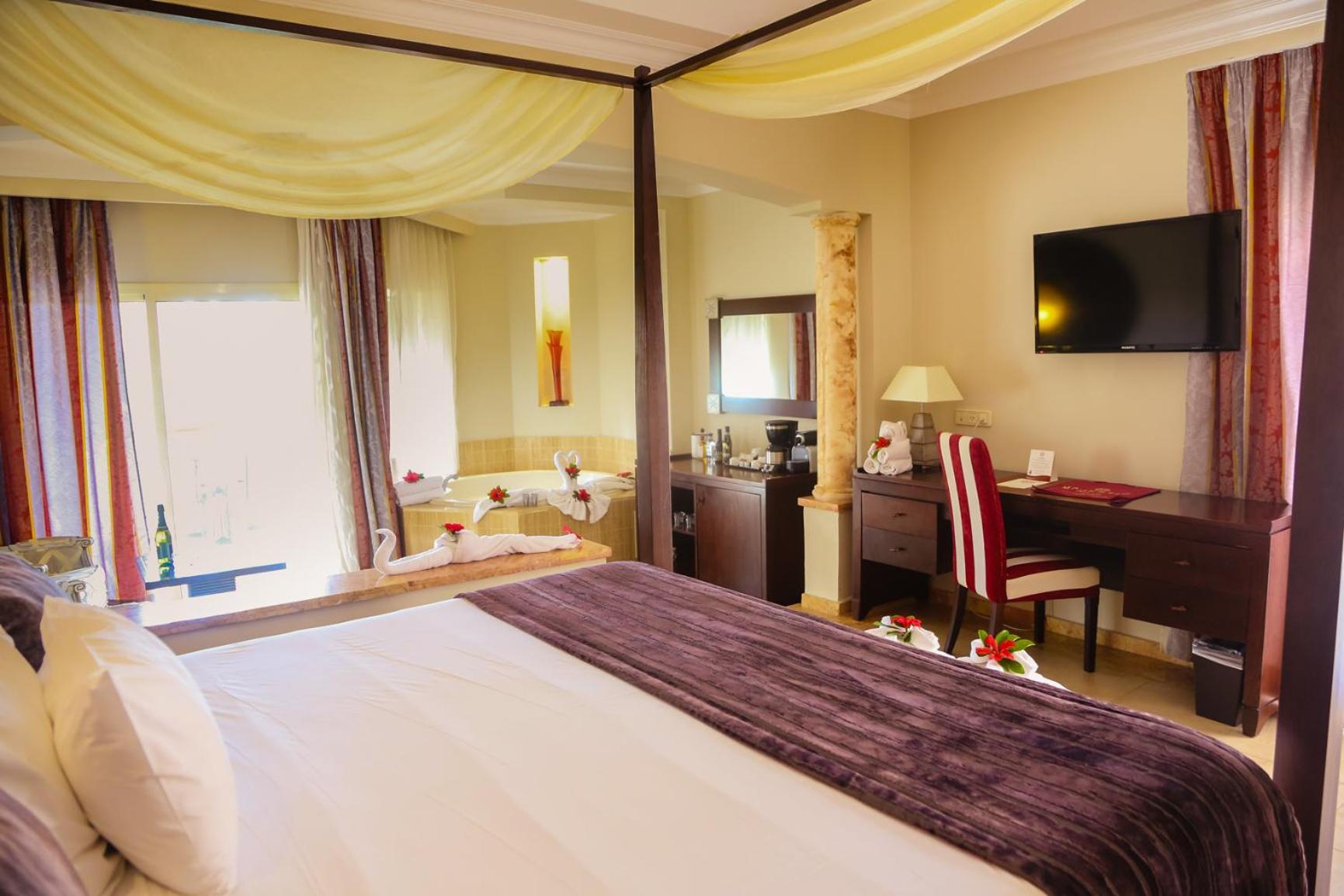 Majestic Elegance Punta Cana (Adults Only) Room photo A room at the hotel